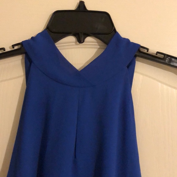 Dress - Picture 2 of 4